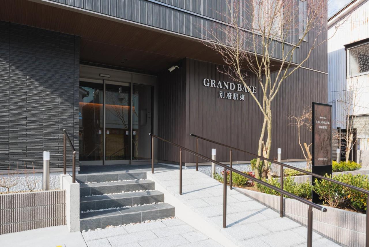 Aparthotel Grand Base Beppu Ekihigashi Zewnętrze zdjęcie