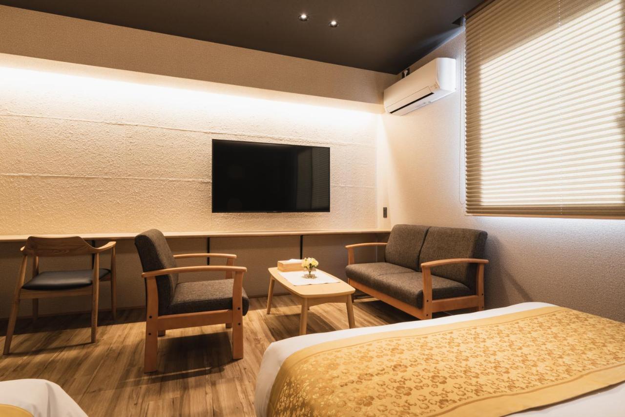 Aparthotel Grand Base Beppu Ekihigashi Zewnętrze zdjęcie